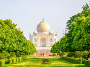 Same-Day Agra Tour by Car at Taj Mahal Sunrise